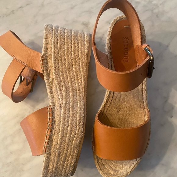 Soludos Platform Wedge Sandal - Picture 2 of 5